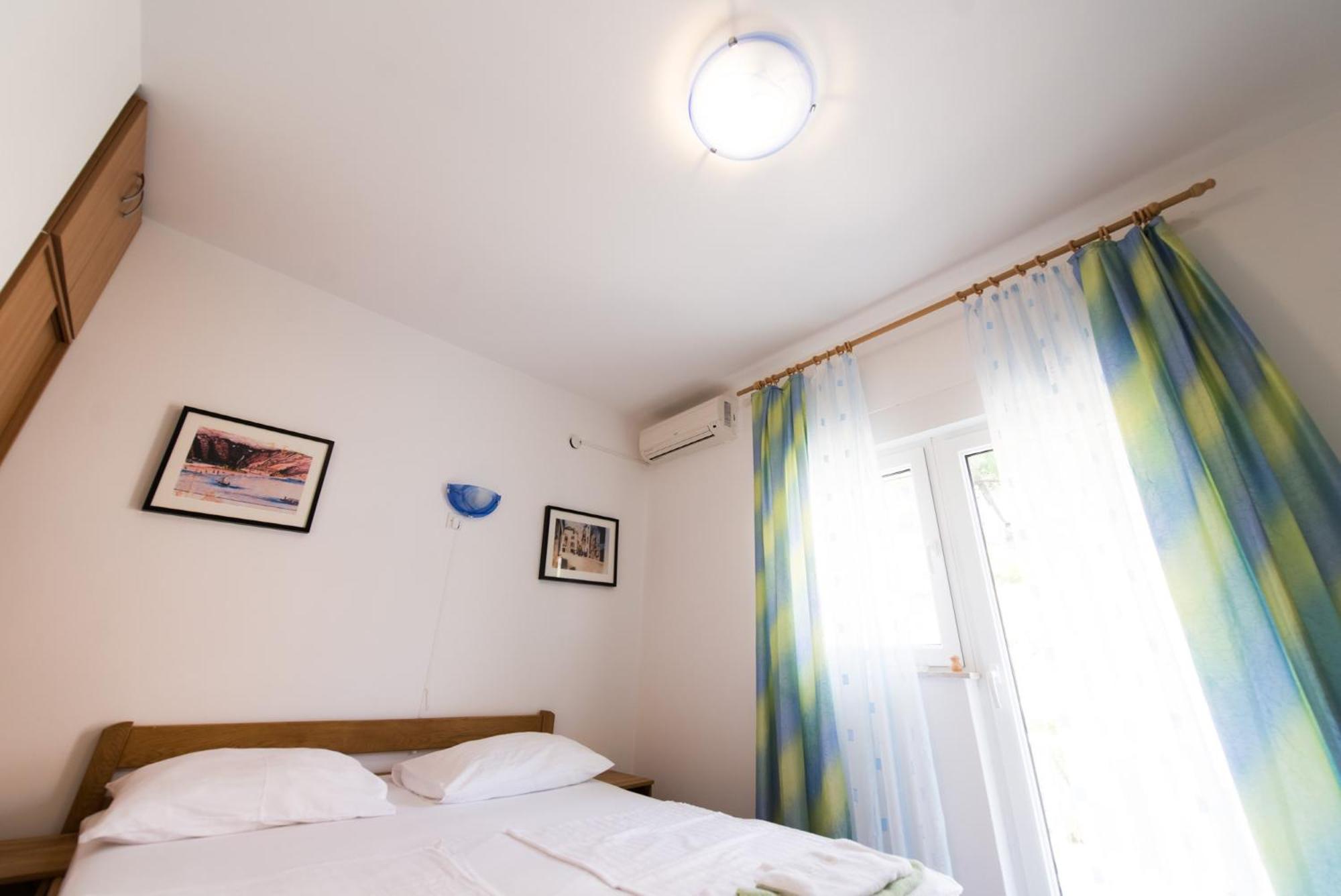 Bed And Breakfast Pero 3 Min Walk To The Beach Локва Рогозница Екстериор снимка