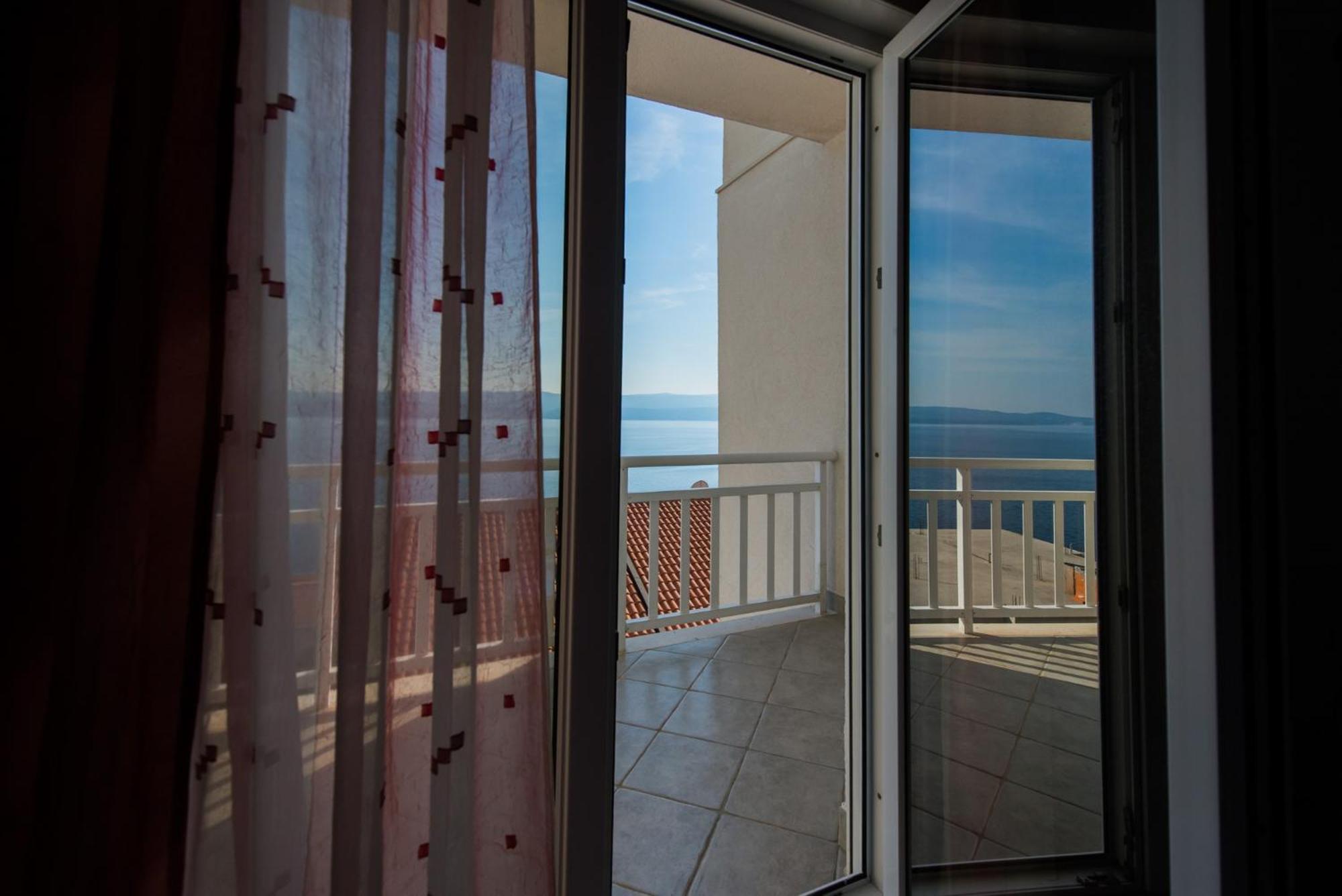 Bed And Breakfast Pero 3 Min Walk To The Beach Локва Рогозница Екстериор снимка